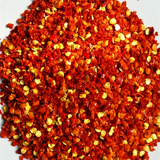 Crushed red pepper with seeds